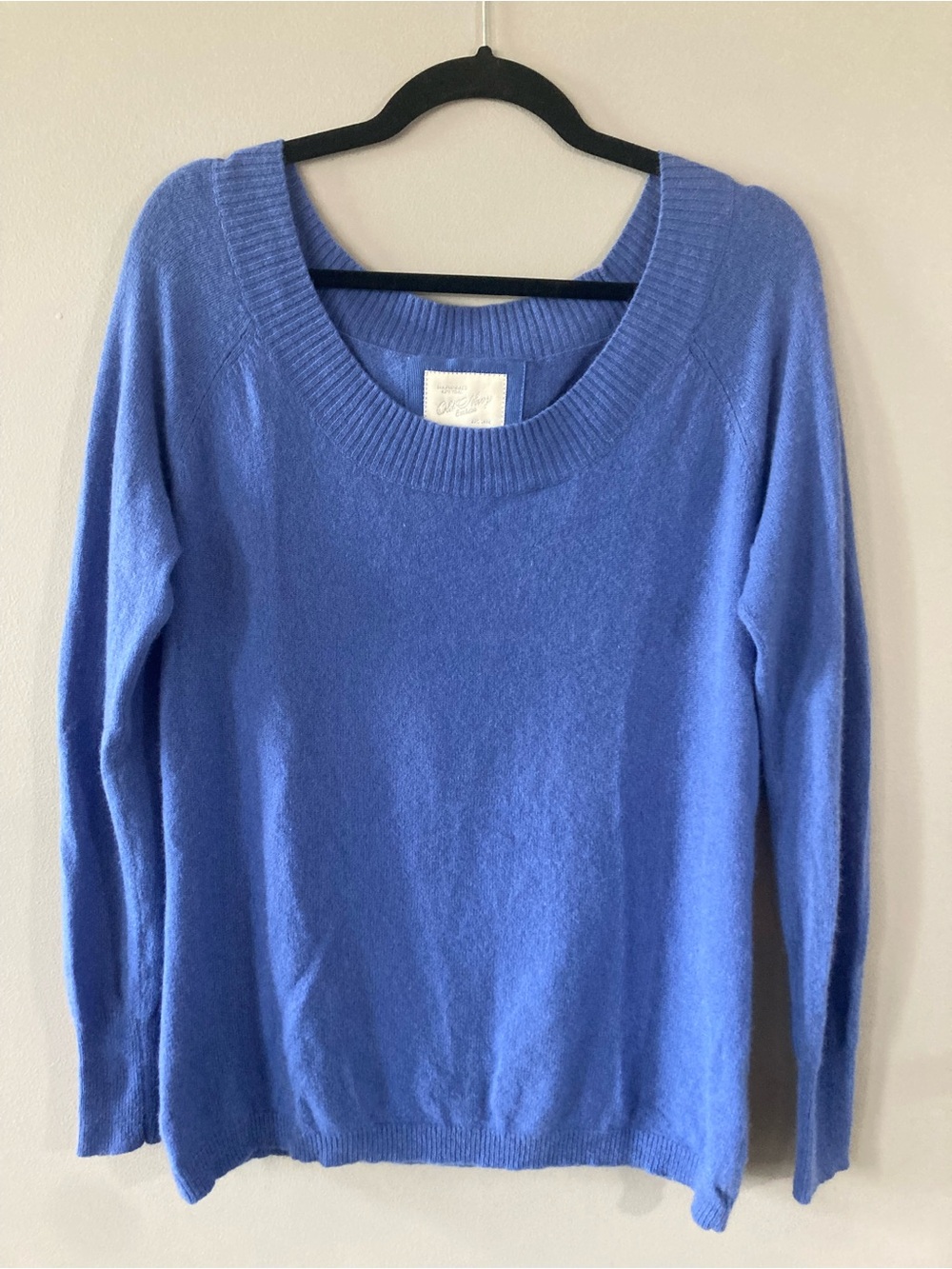 Old Navy Cozy Blue Women's Cashmere Scoop Neck Sweater